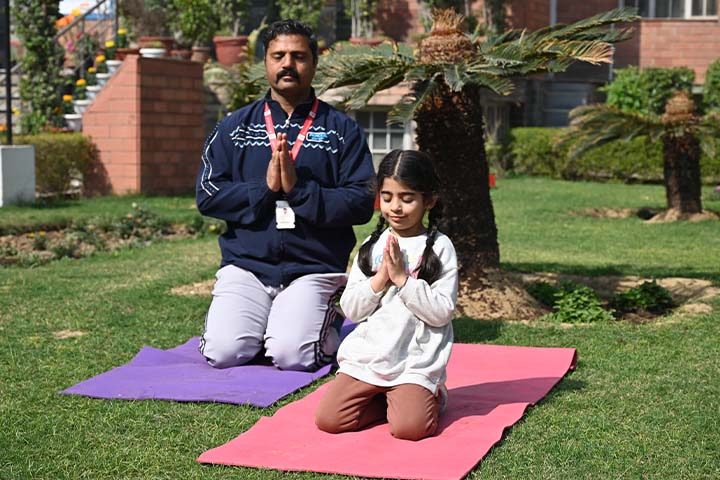 YOGA