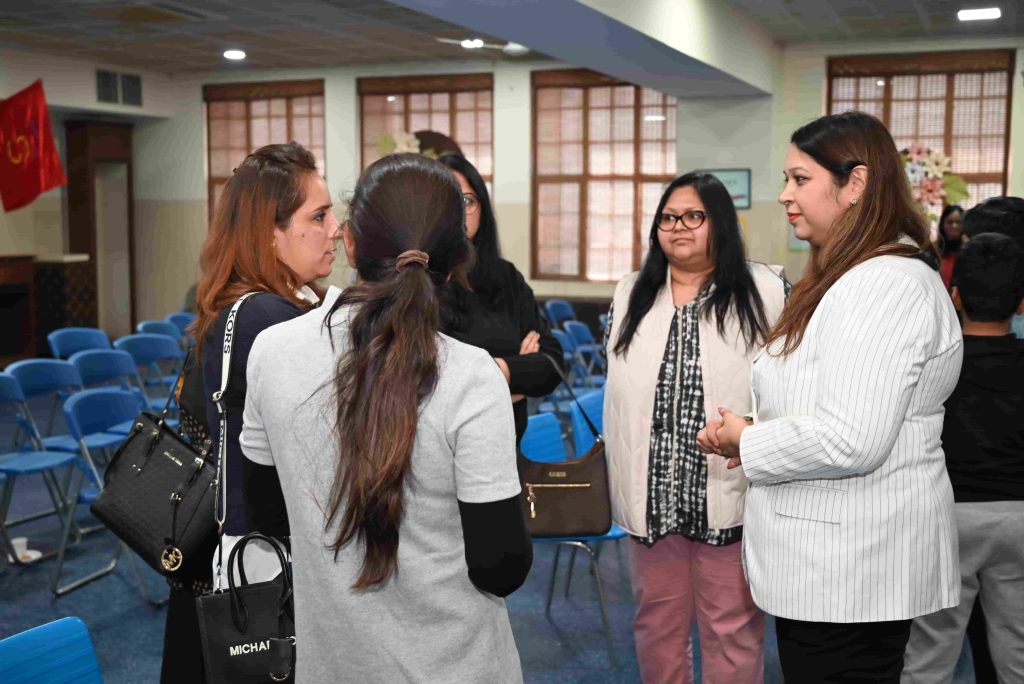 teacher interaction with parents