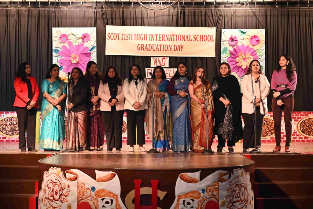 teachers singing at farewell 2025